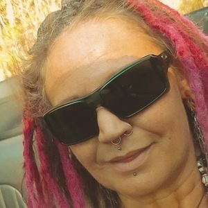 Meet your Posher, Danyala